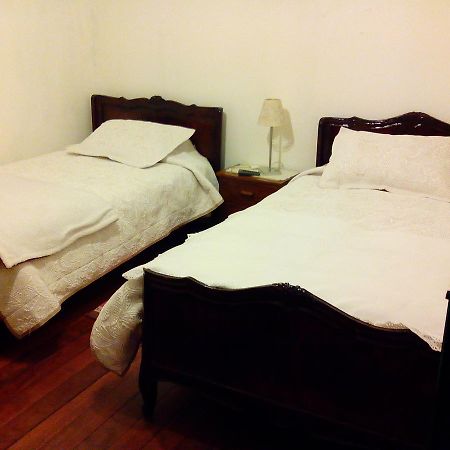 Alojamiento Alberto Magno Bed & Breakfast Сантяго Екстериор снимка