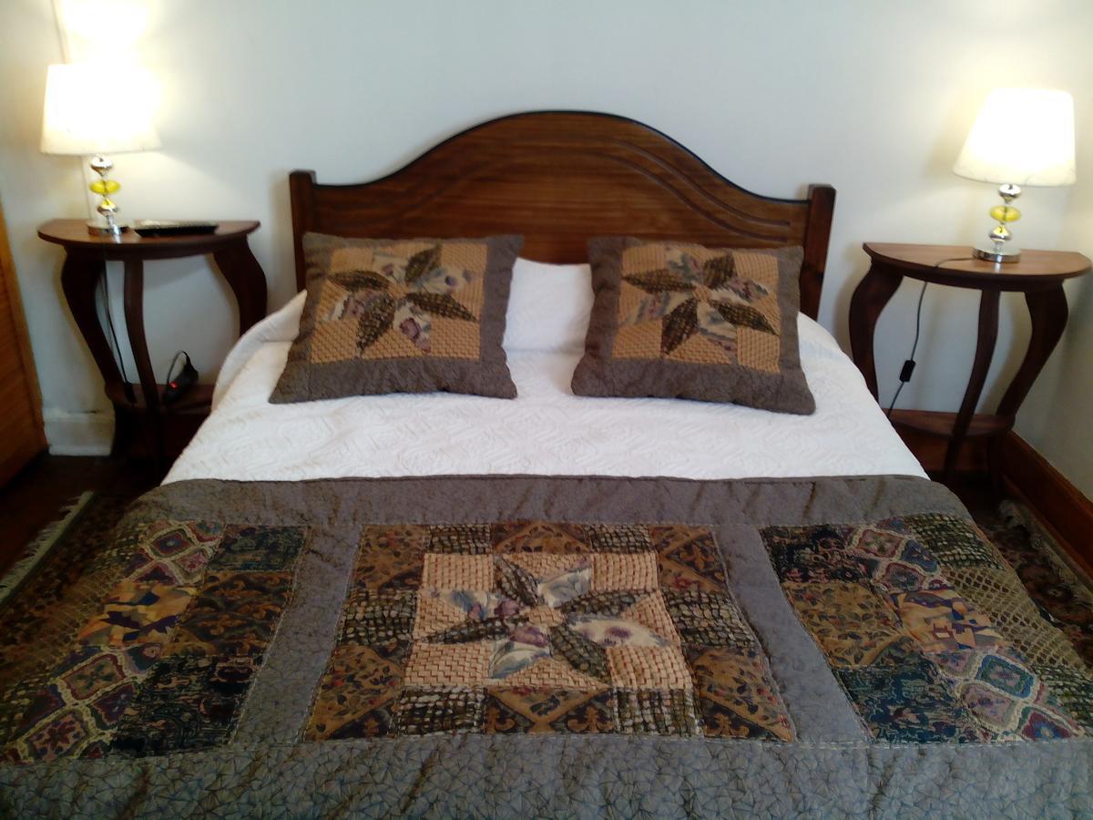 Alojamiento Alberto Magno Bed & Breakfast Сантяго Екстериор снимка
